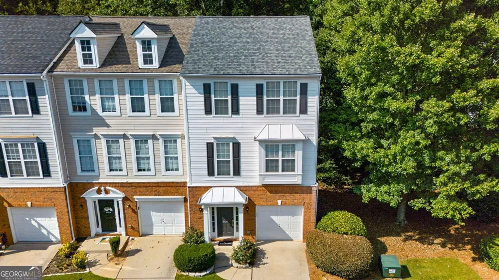 3327 Lathenview CT Alpharetta, GA 30004