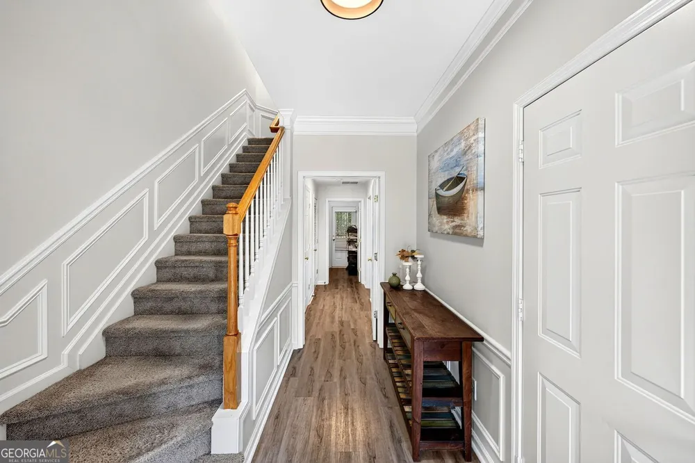3327 Lathenview CT Alpharetta, GA 30004