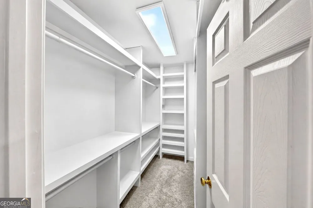 3327 Lathenview CT Alpharetta, GA 30004