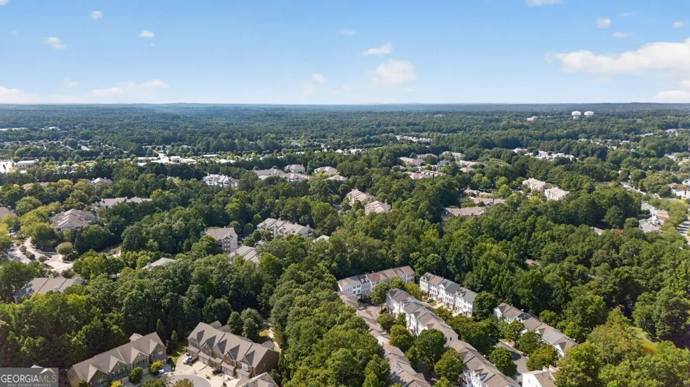 3327 Lathenview CT Alpharetta, GA 30004