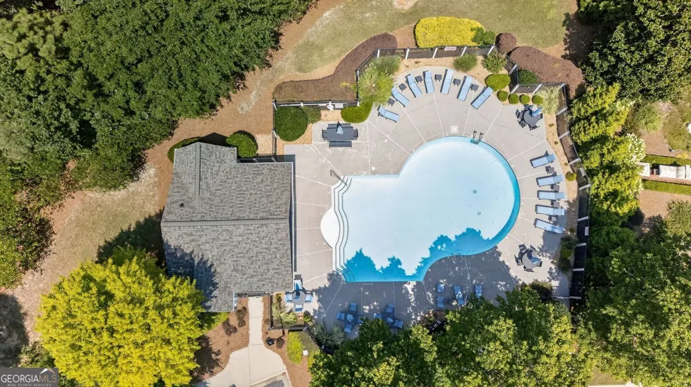 3327 Lathenview CT Alpharetta, GA 30004