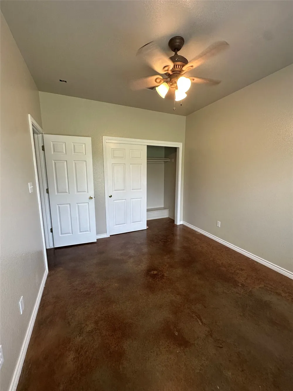 1640 County Road 228 #B Florence, TX 76527