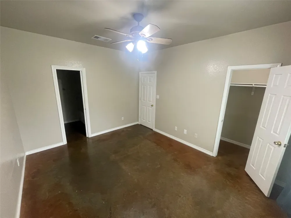1640 County Road 228 #B Florence, TX 76527
