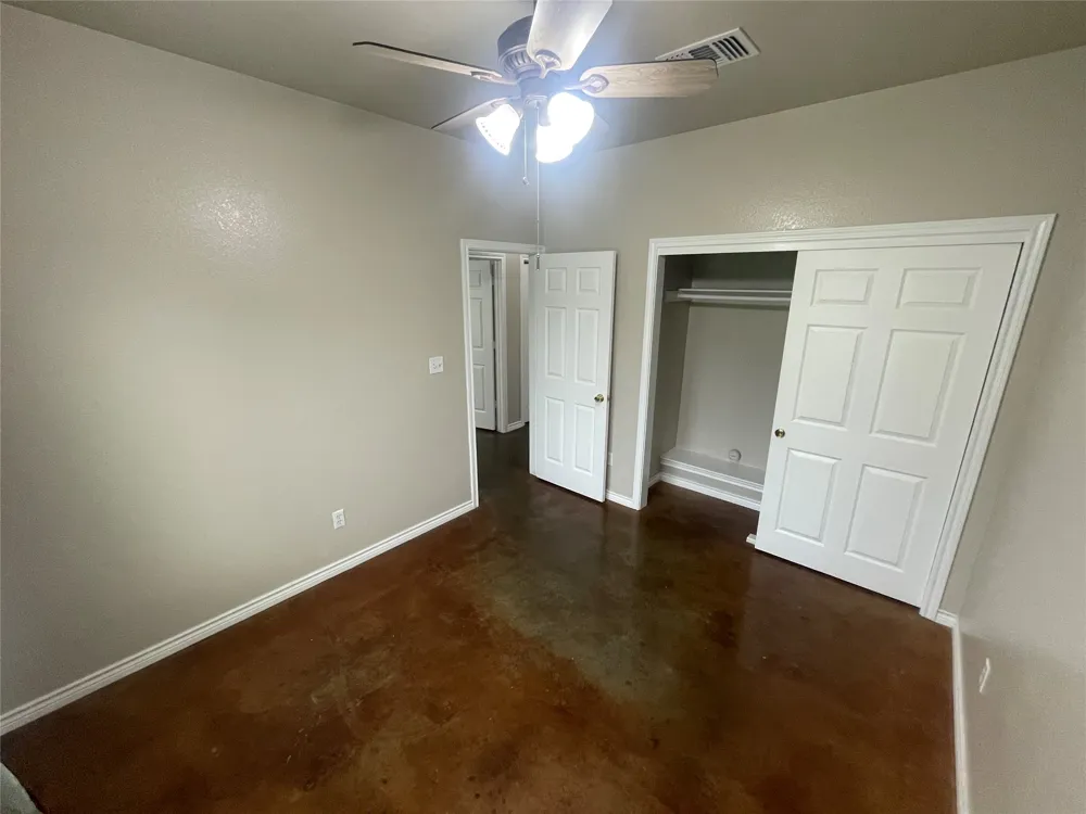 1640 County Road 228 #B Florence, TX 76527