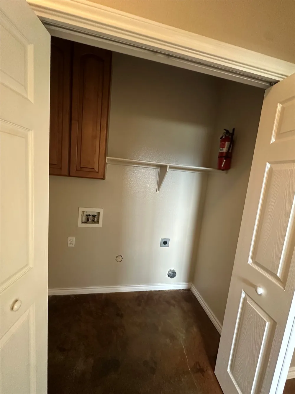1640 County Road 228 #B Florence, TX 76527