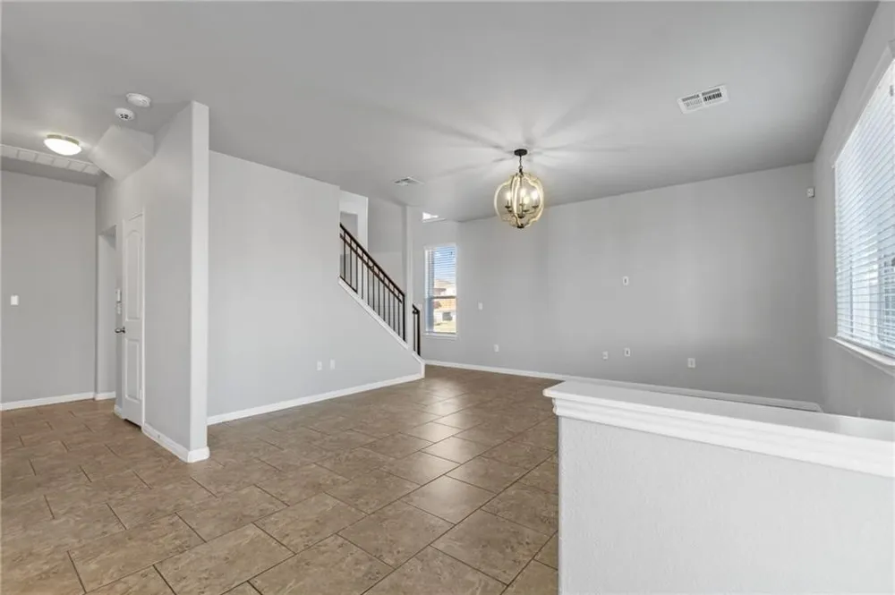 170 Kingfisher Lane Kyle, TX 78640