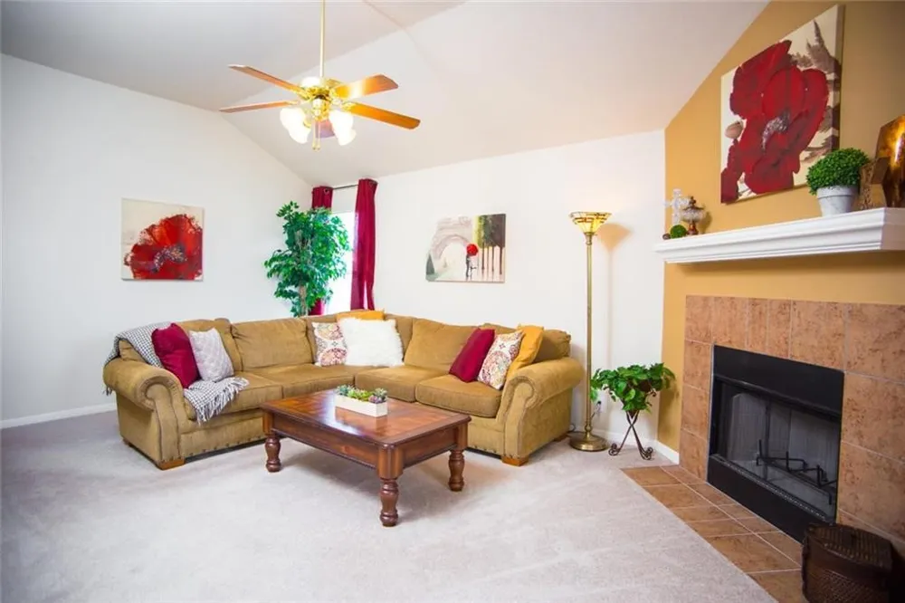 627 Atlantis Kyle, TX 78640