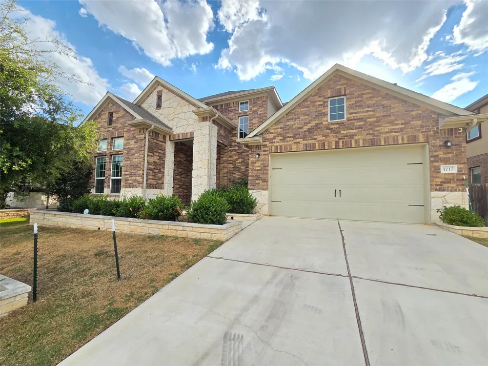 1717 Navajo Song Lane Leander, TX 78641