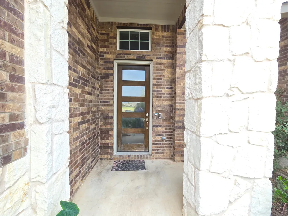 1717 Navajo Song Lane Leander, TX 78641