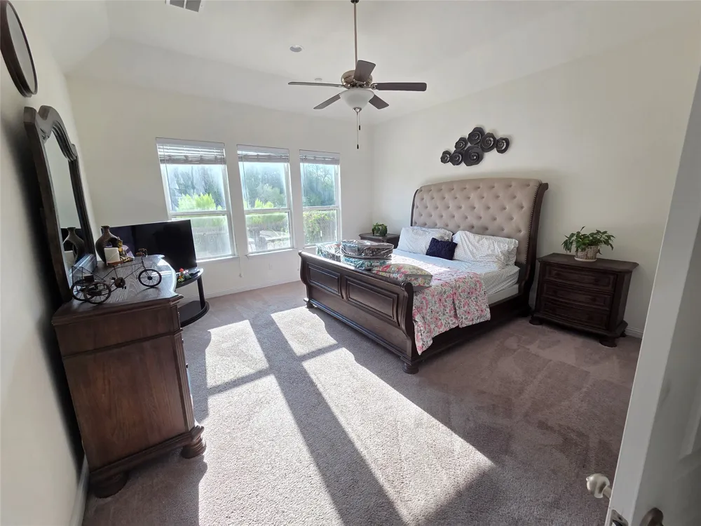 1717 Navajo Song Lane Leander, TX 78641