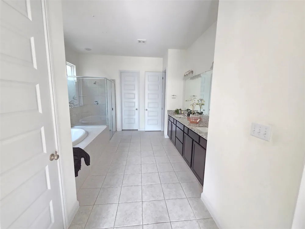 1717 Navajo Song Lane Leander, TX 78641