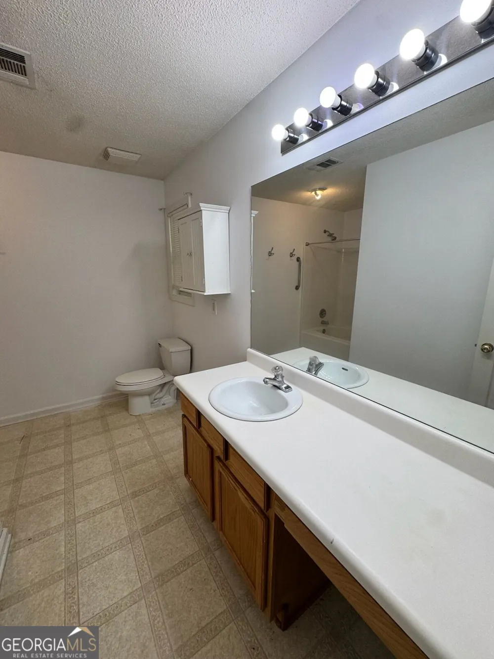 6922 Red Bone WAY Lithonia, GA 30038