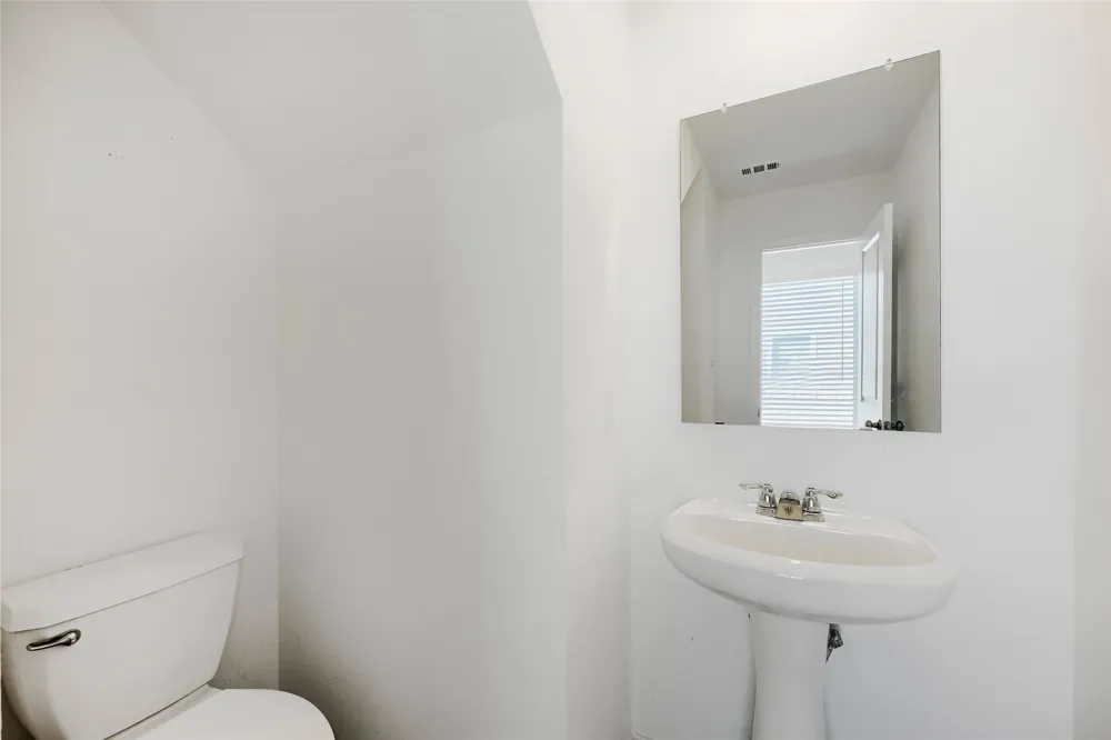 591 Commander Abbott Drive Jarrell, TX 76537