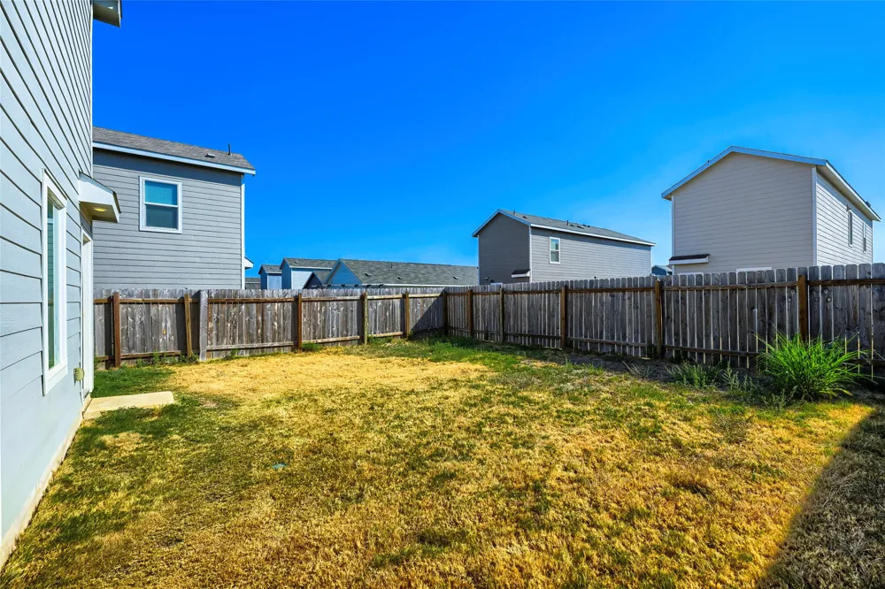 591 Commander Abbott Drive Jarrell, TX 76537