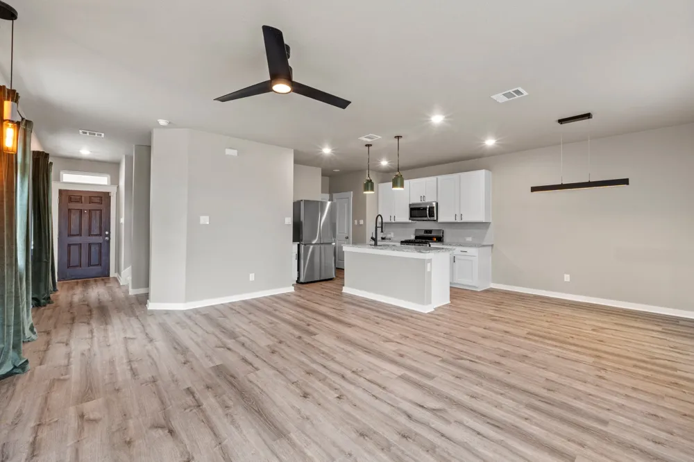 2251 Rocoso Trail Leander, TX 78641