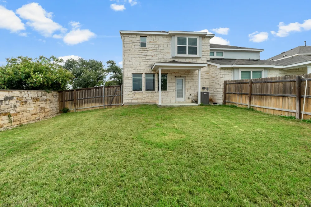 2251 Rocoso Trail Leander, TX 78641