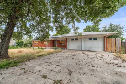 1202 S 51st Street