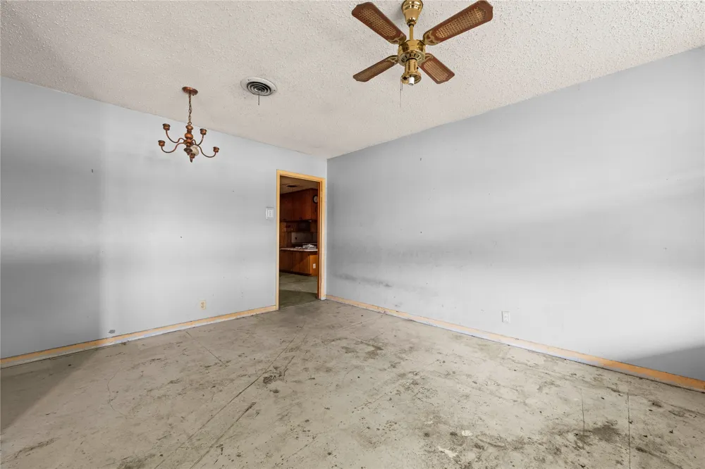 1202 S 51st Street Temple, TX 76504