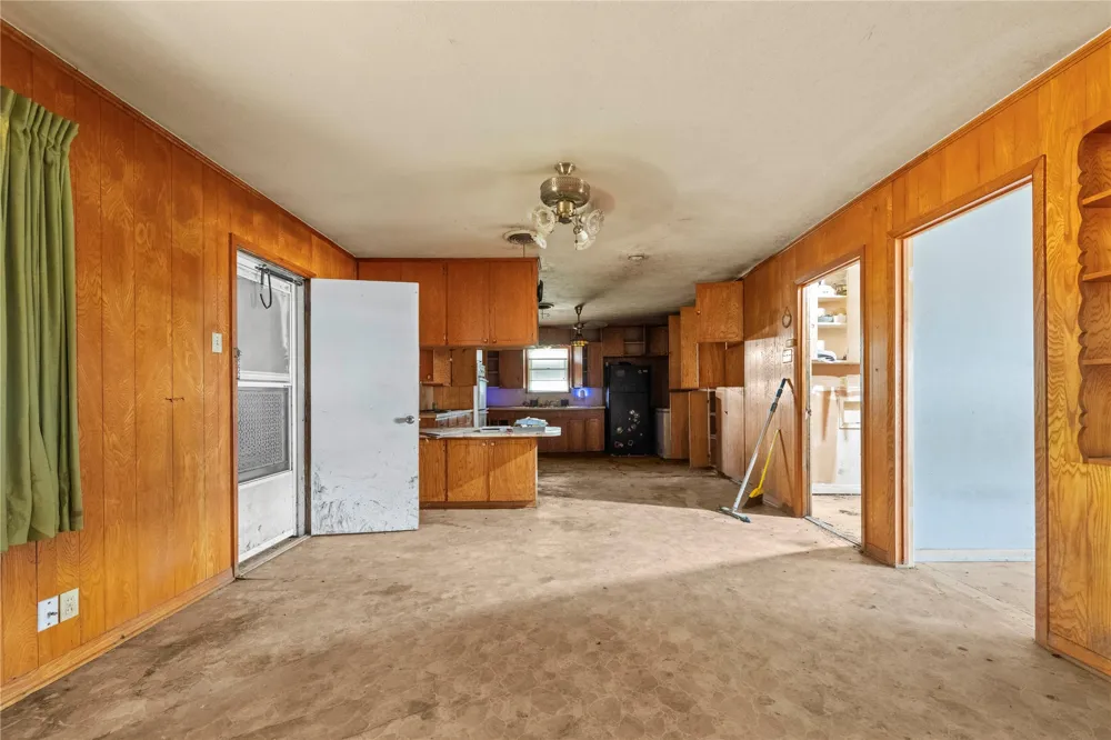1202 S 51st Street Temple, TX 76504