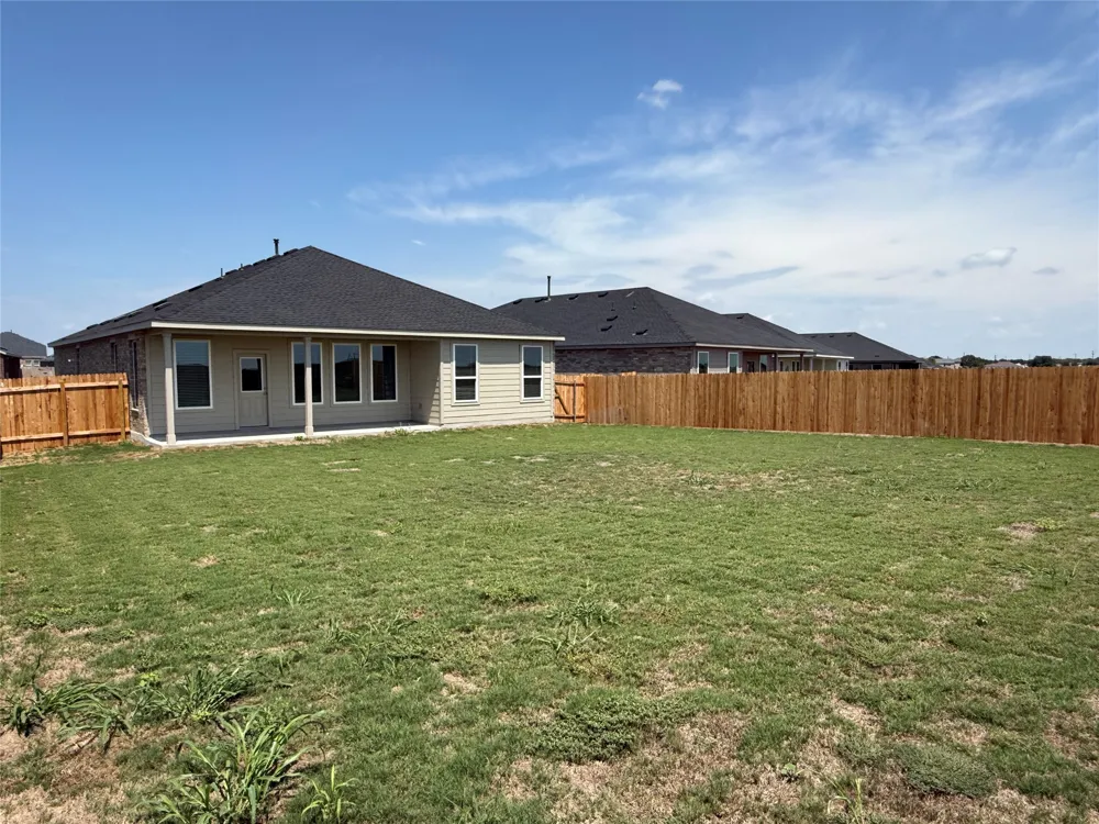 241 Seabreeze Street Kyle, TX 78640