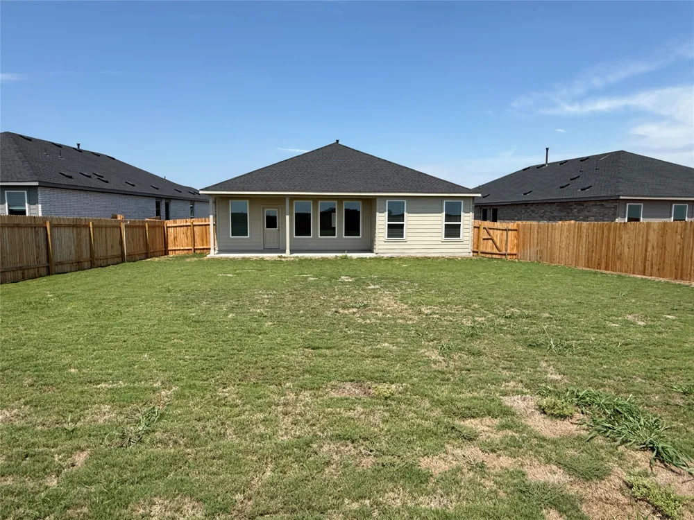 241 Seabreeze Street Kyle, TX 78640