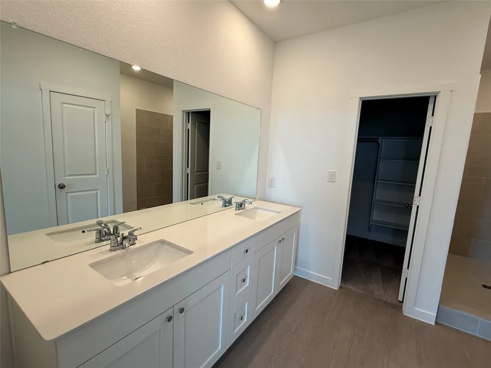241 Seabreeze Street Kyle, TX 78640