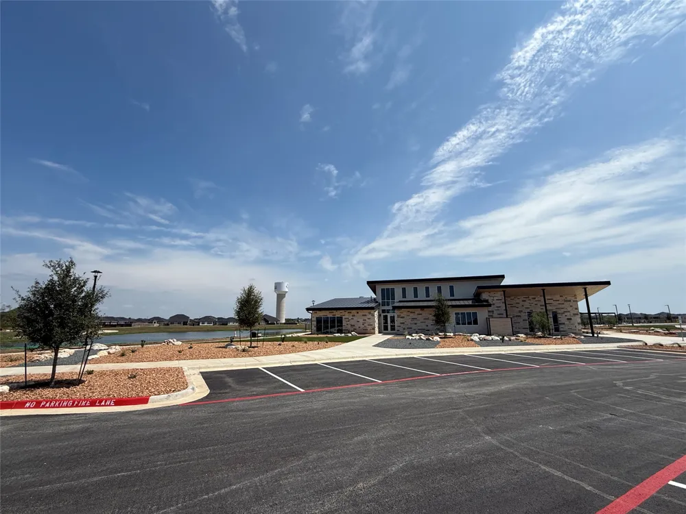 241 Seabreeze Street Kyle, TX 78640