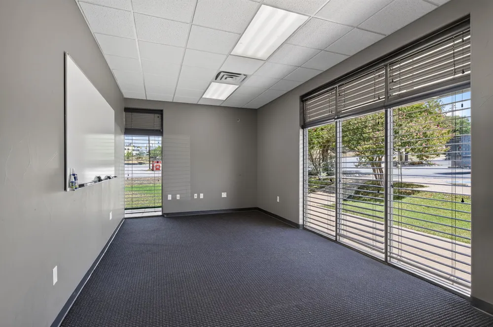 710 1st Street Marble Falls, TX 78654
