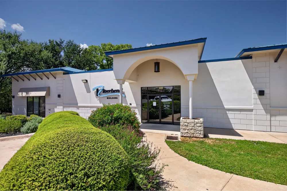 710 1st Street Marble Falls, TX 78654