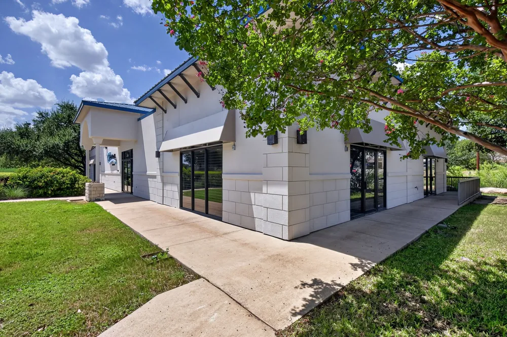 710 1st Street Marble Falls, TX 78654
