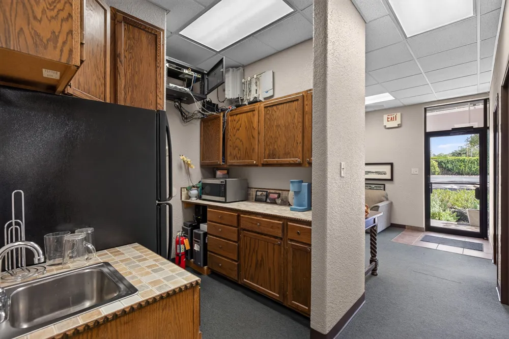 710 1st Street Marble Falls, TX 78654