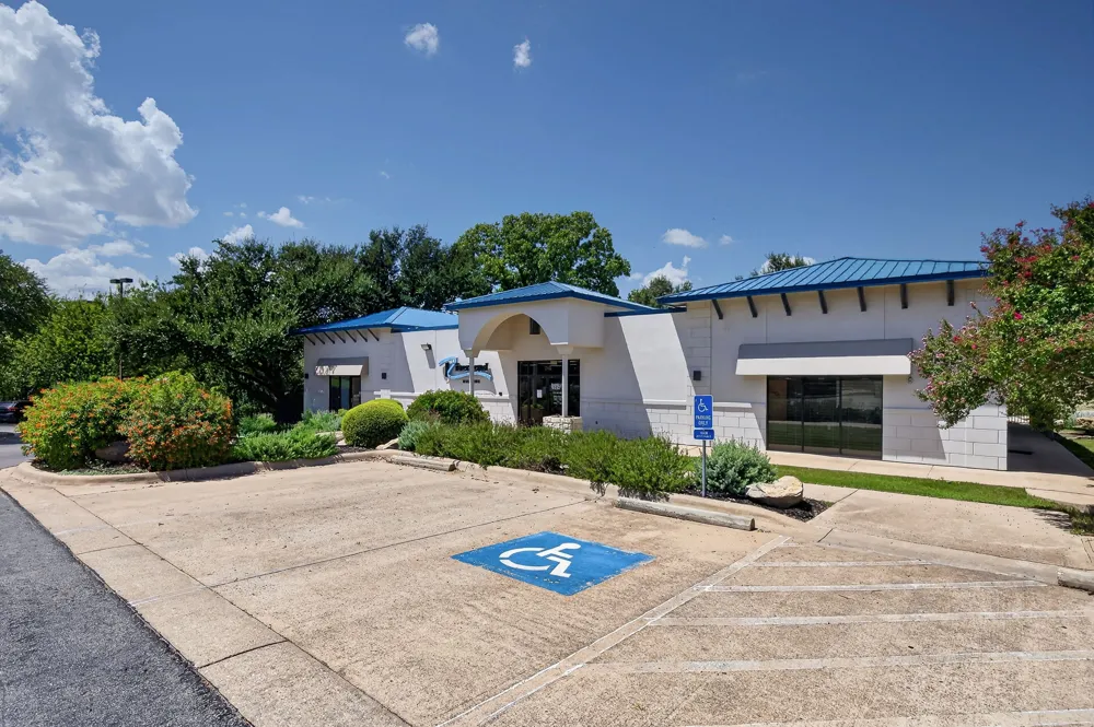 710 1st Street Marble Falls, TX 78654