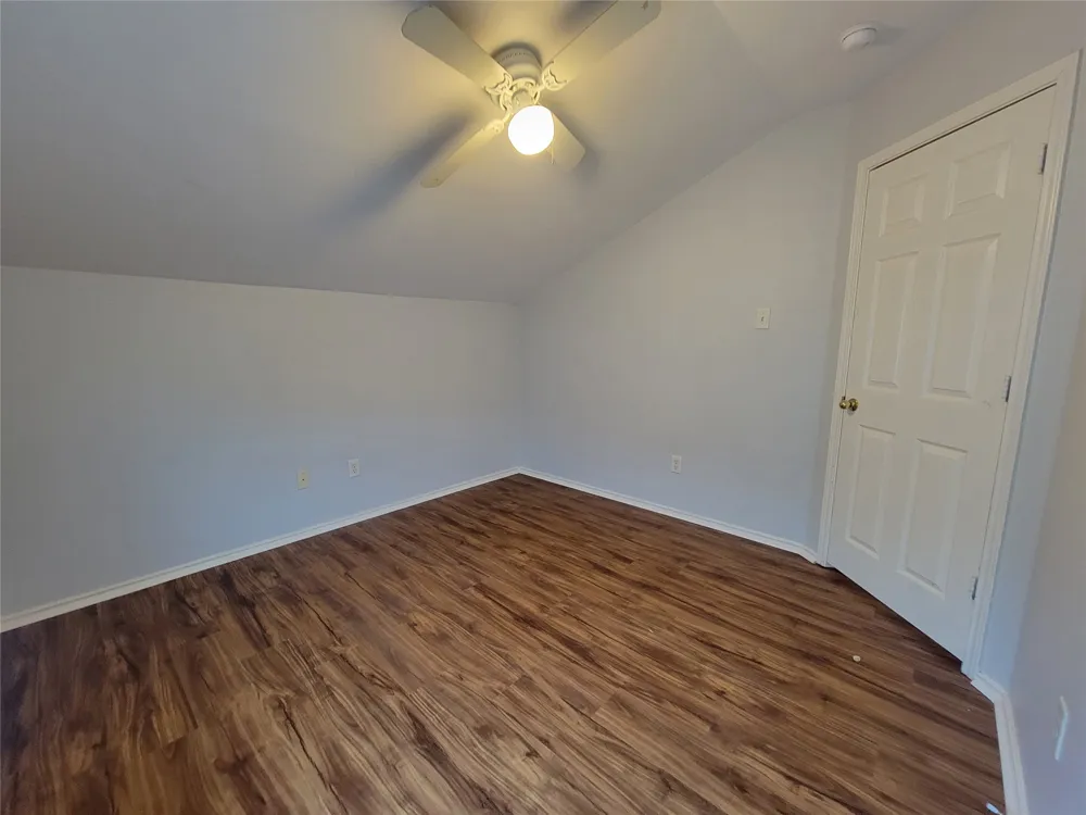 152 Dressen Drive Kyle, TX 78640