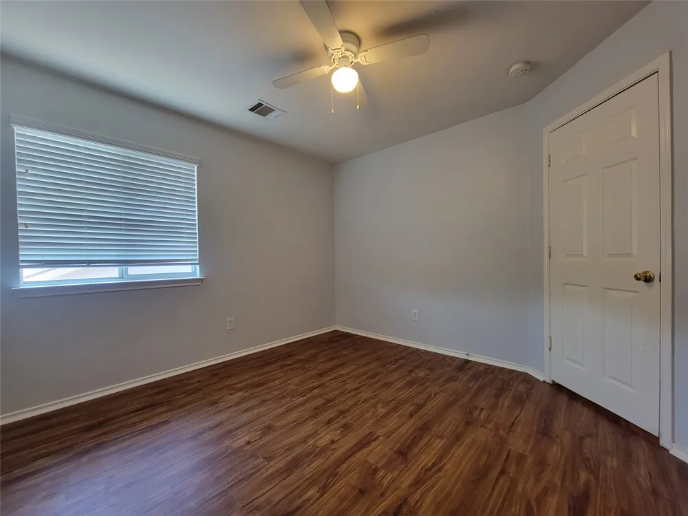 152 Dressen Drive Kyle, TX 78640