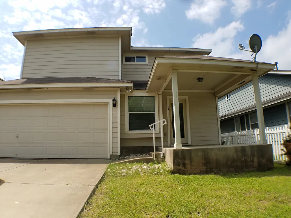 152 Dressen Drive Kyle, TX 78640