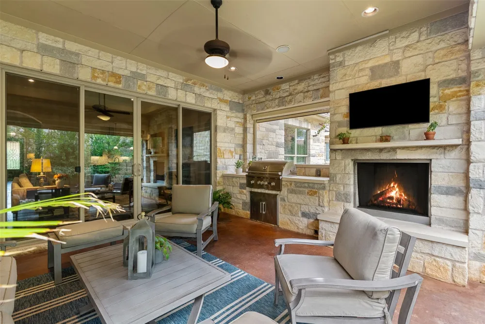 122 Feritti Drive Lakeway, TX 78734