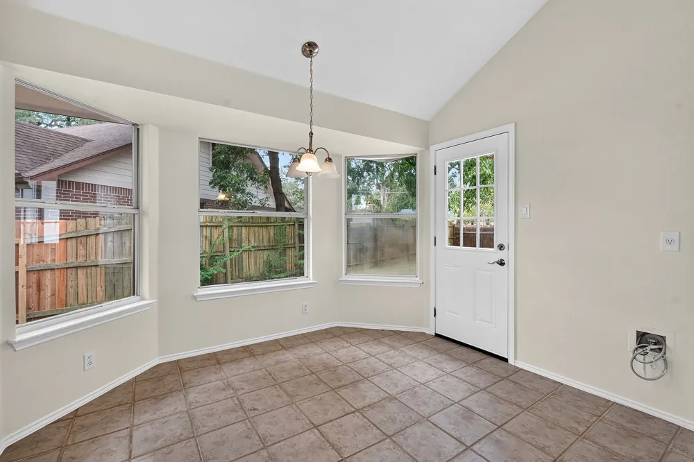 6901 Bancroft Woods Drive Austin, TX 78729