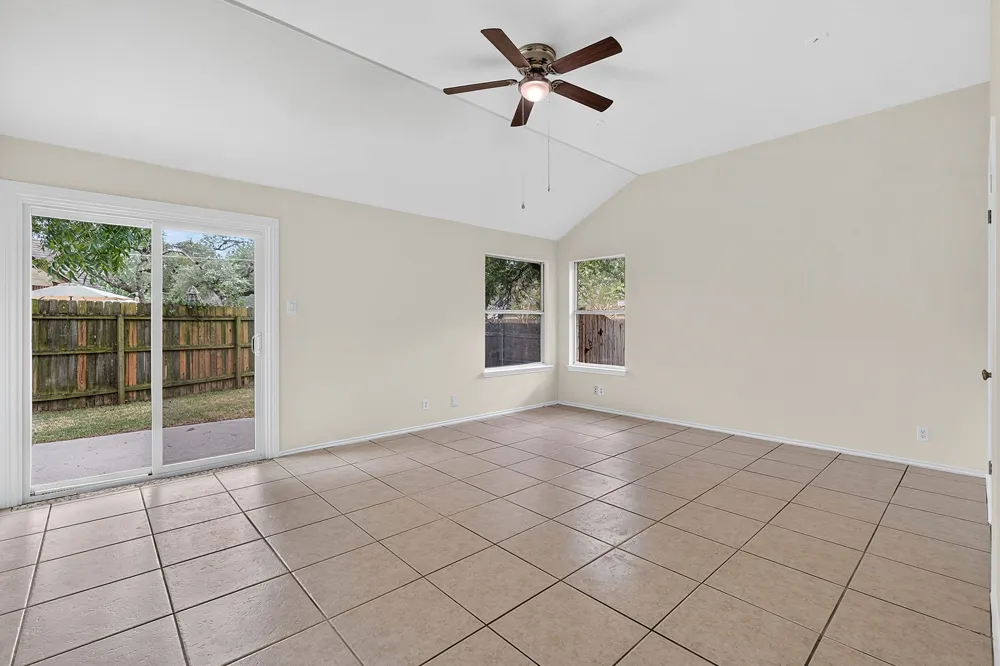 6901 Bancroft Woods Drive Austin, TX 78729