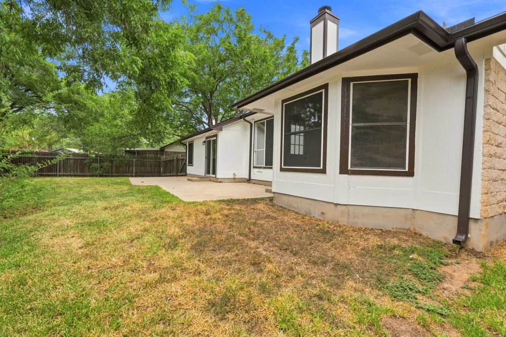 6901 Bancroft Woods Drive Austin, TX 78729
