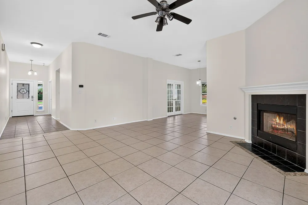 6901 Bancroft Woods Drive Austin, TX 78729