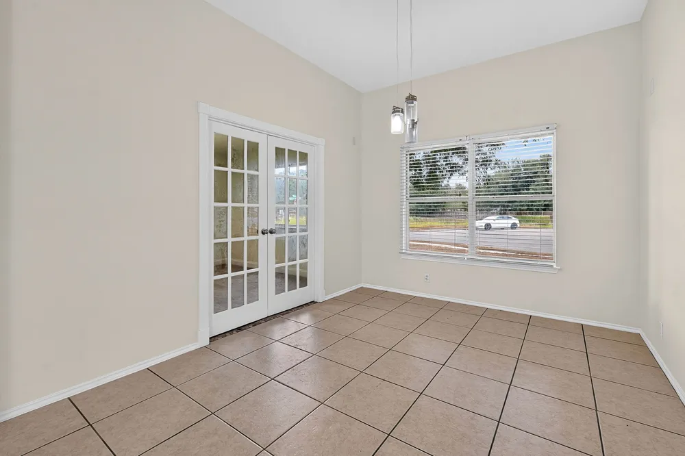 6901 Bancroft Woods Drive Austin, TX 78729