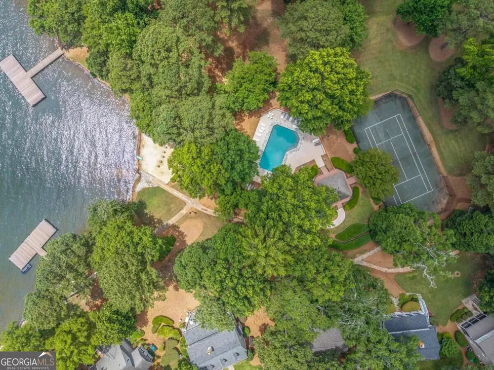 112 Seven Oaks WAY Eatonton, GA 31024