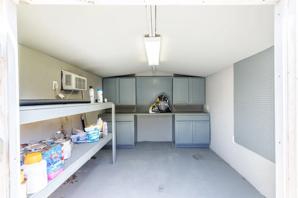 186 Talon Drive Luling, TX 78648