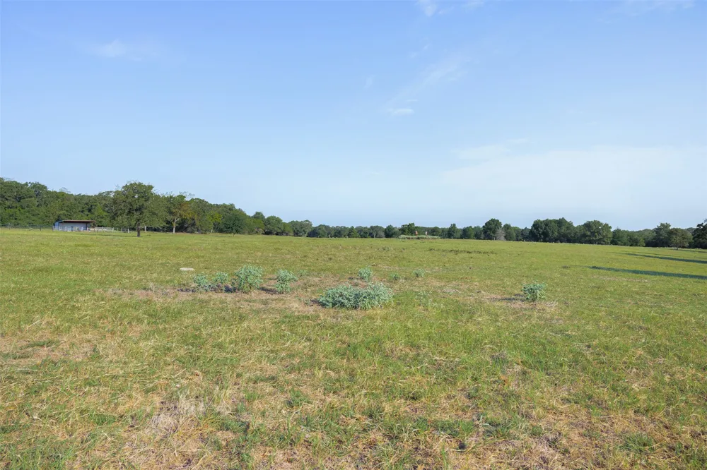 11789 FM 2095 Gause, TX 77857