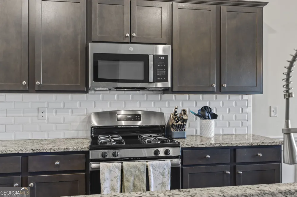 670 Massey ST Winder, GA 30680