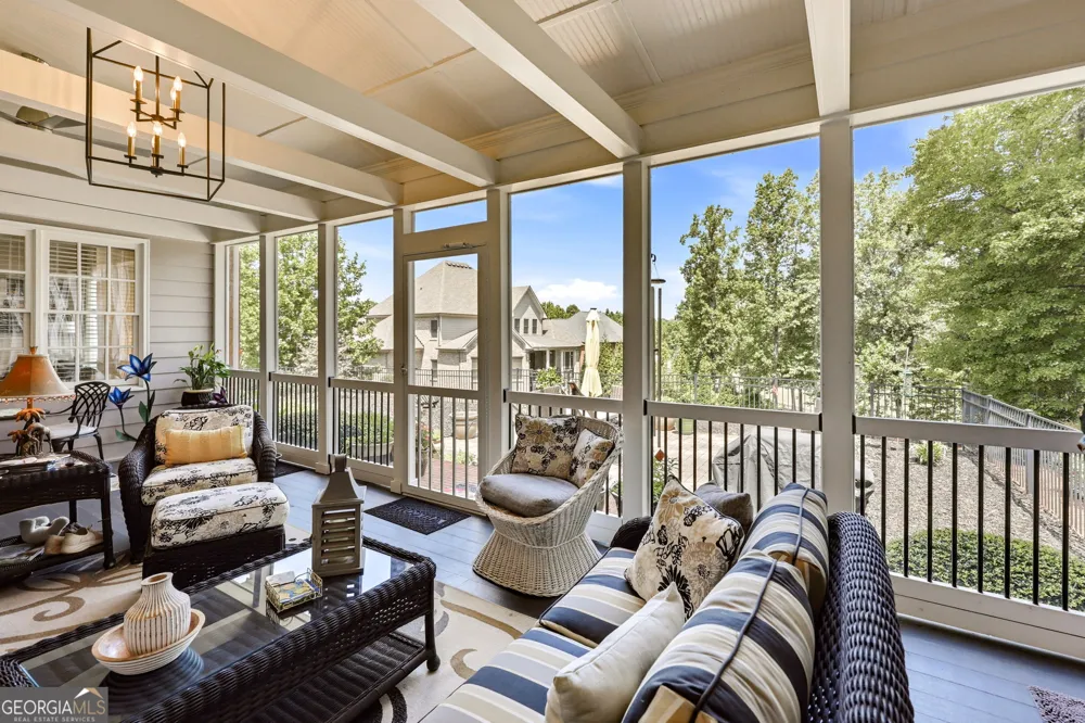 4611 Chartwell Chase CT Flowery Branch, GA 30542