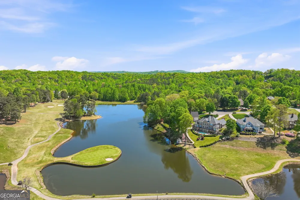 4611 Chartwell Chase CT Flowery Branch, GA 30542