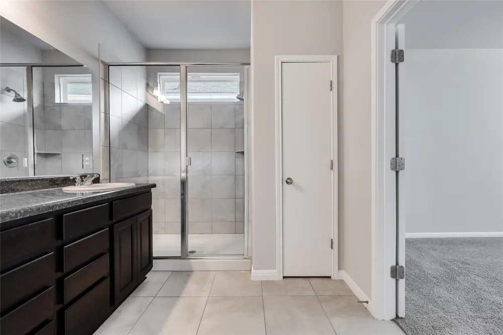 245 E Broade Street Leander, TX 78641
