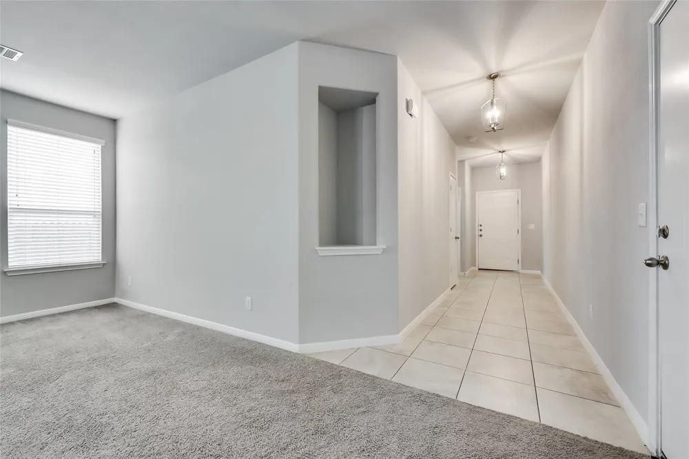 245 E Broade Street Leander, TX 78641