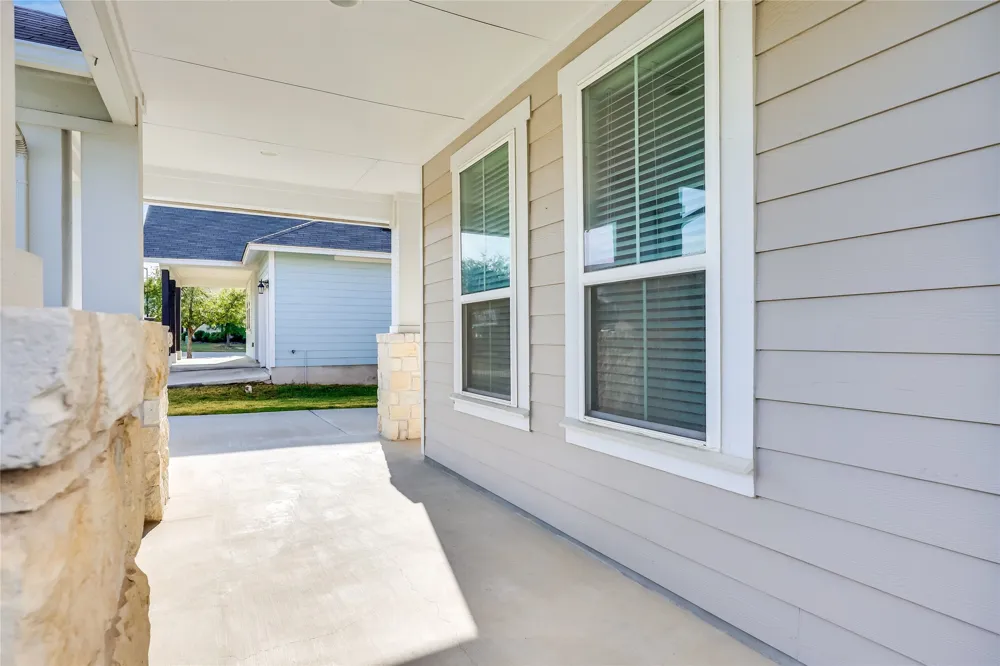 245 E Broade Street Leander, TX 78641